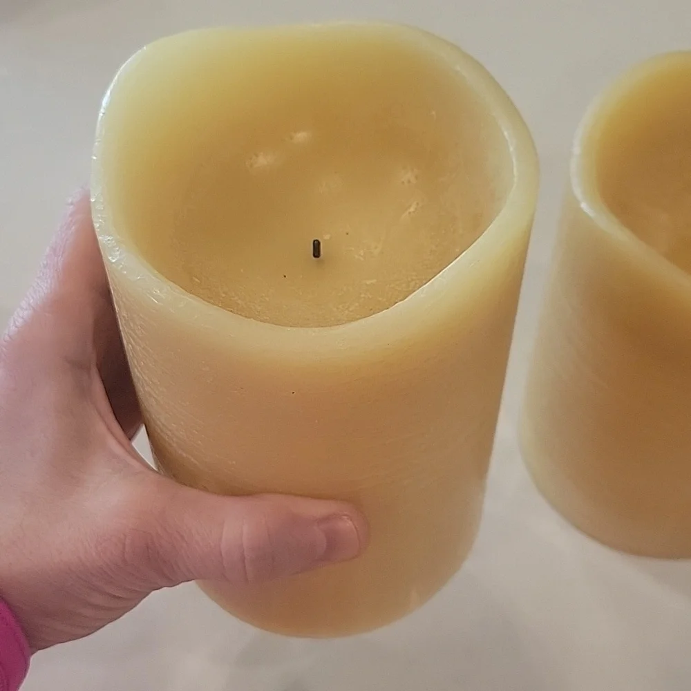 Elegant Cream Candle Set